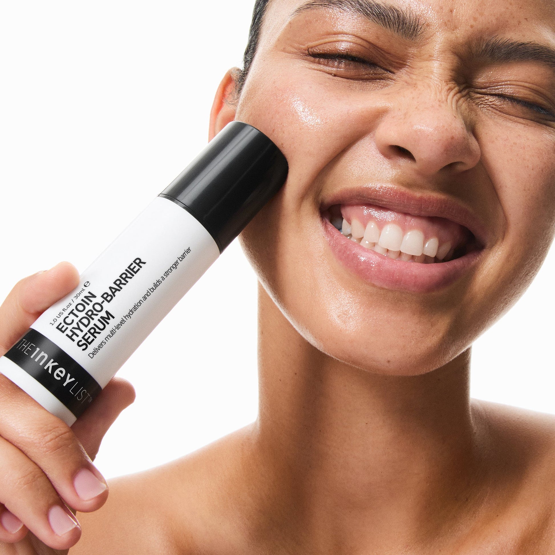 ectoin-hydro-barrier-serum-duo-i4 Omega50_Model_2000x2000_51d34848-519c-4045-b288-30216504f8ba.jpg